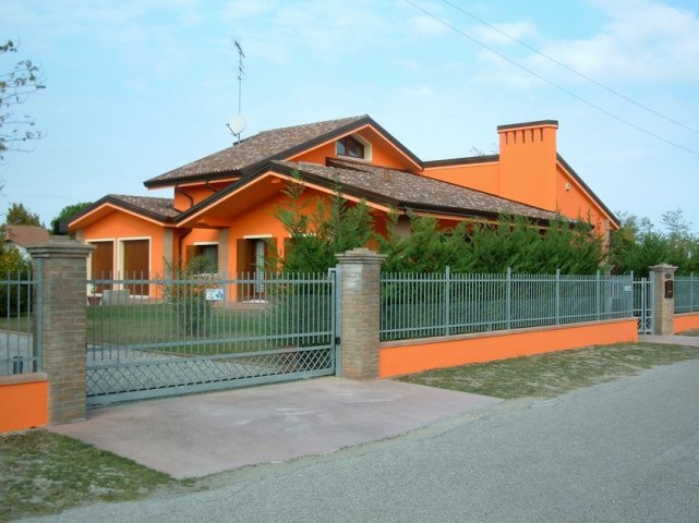 VILLA DI PREGIO IN CAMPAGNA EMILIA ROMAGNA